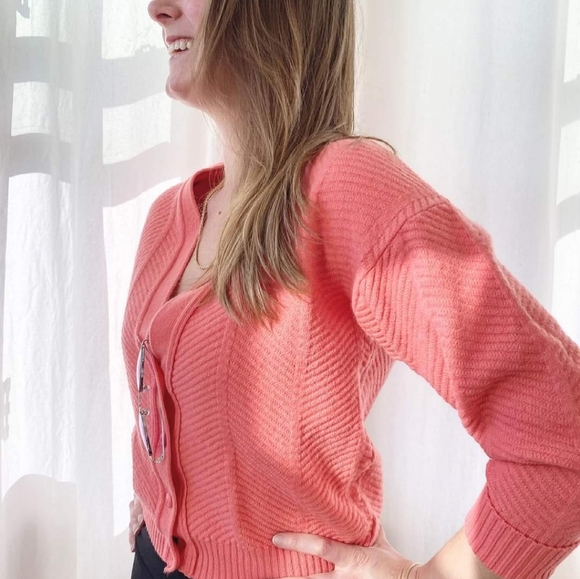 Pink cardigan - Picture 2 of 3